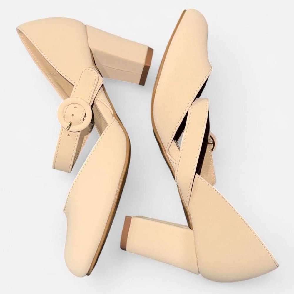 Nude Mary Jane Pumps with Round Toe and Block Heels Size 6.5 - NWT - Picture 2 of 10